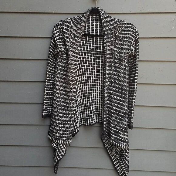 BCBG Maxazria Black White Open Front Cardigan size S/M - Picture 1 of 8